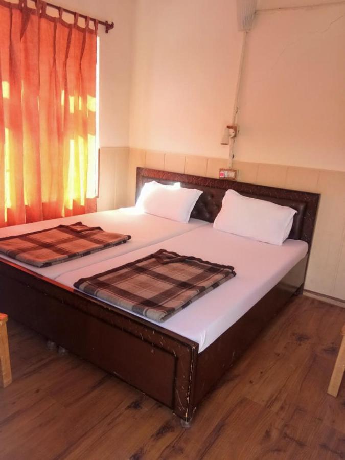 Hotel Gyespa Kyelang エクステリア 写真