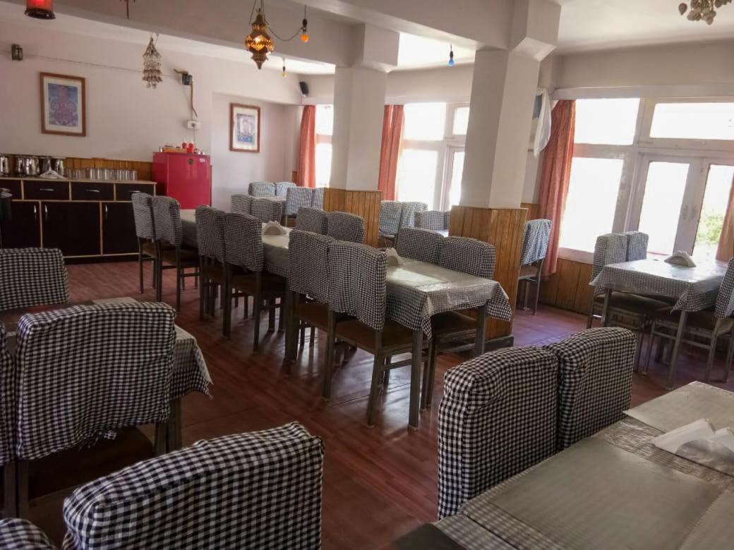 Hotel Gyespa Kyelang エクステリア 写真