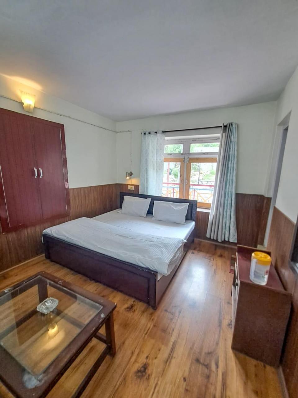 Hotel Gyespa Kyelang エクステリア 写真